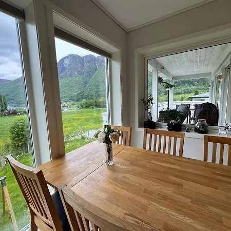 Panorama View Apartment Loen